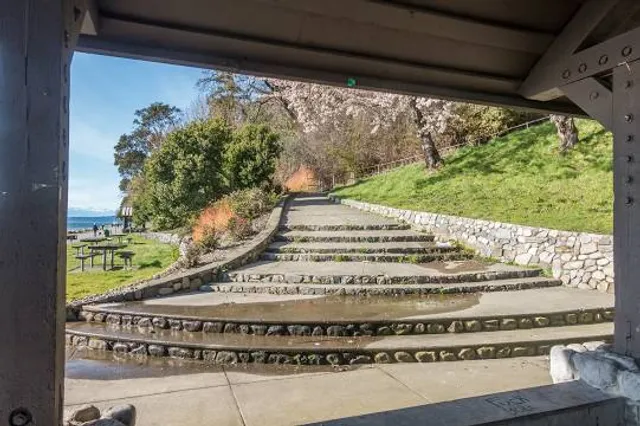 Lincoln Park Steps