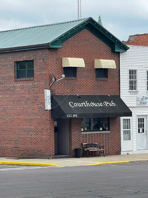 Courthouse Pub