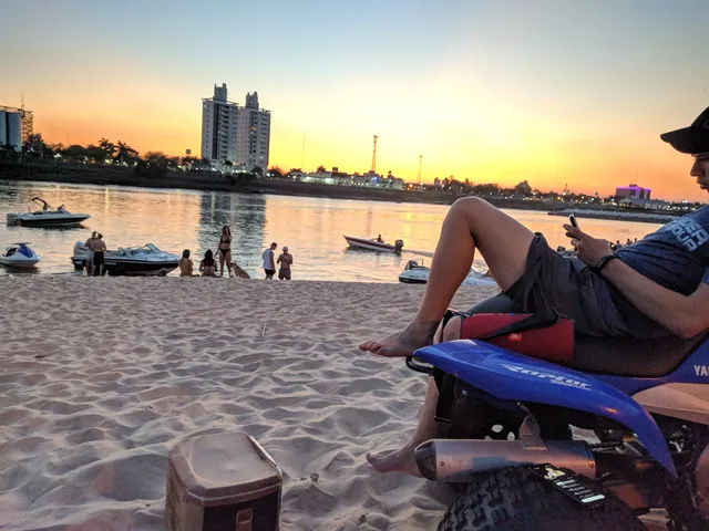 Punta Arena (La Playita)