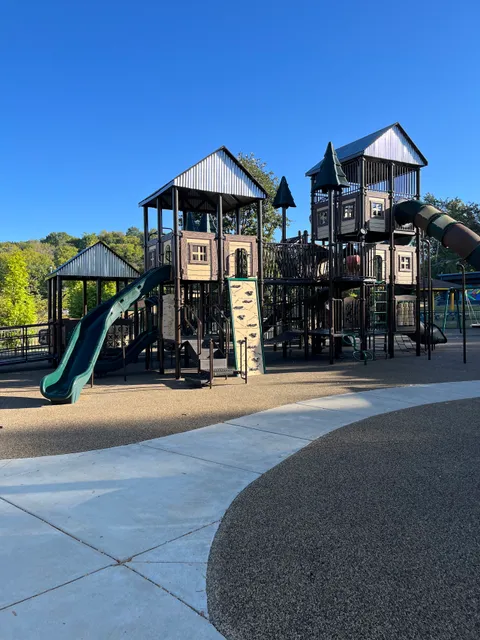 Red Caboose craft fair