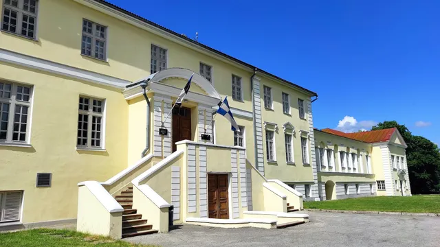 Uuemõisa mõisapark