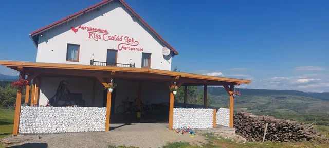 Kiss Csalad Lak Residencie