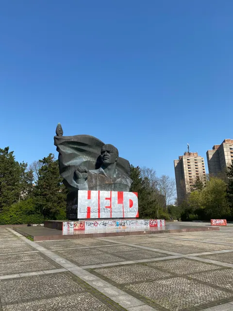 Ernst-Thälmann-Park