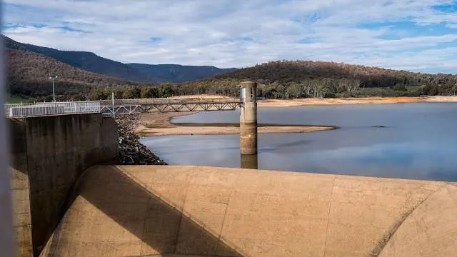 Nillahcootie Dam