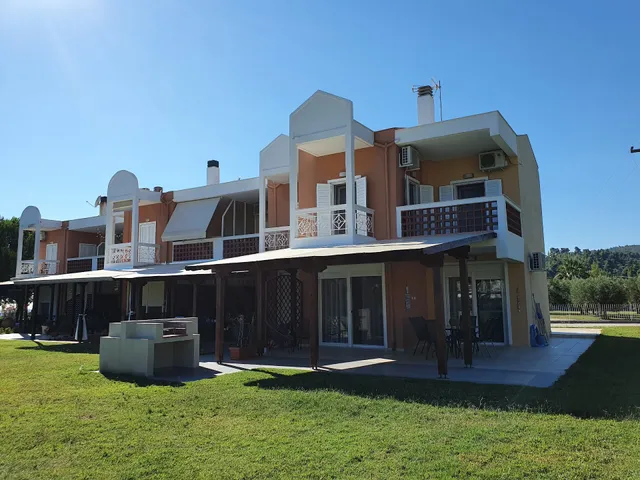 Aktea Seafront Houses