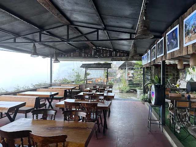 Fansipan Terrace Cafe & Foods