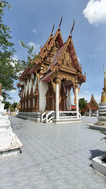 Khlong Chik Subdistrict Municipality