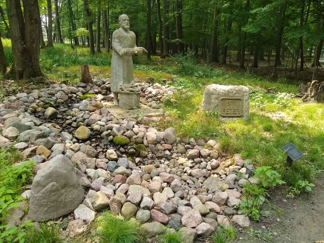 James Tellen Woodland Sculpture Garden