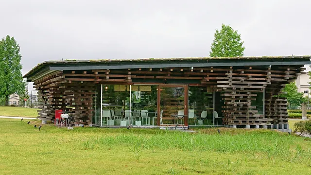 Toyamashi Butaigeijutsu Park