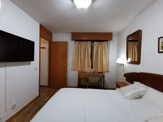 Hostal Padre Isla II