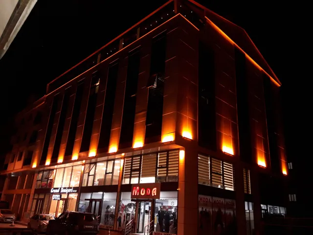 GRAND YENİÇERİ HOTEL