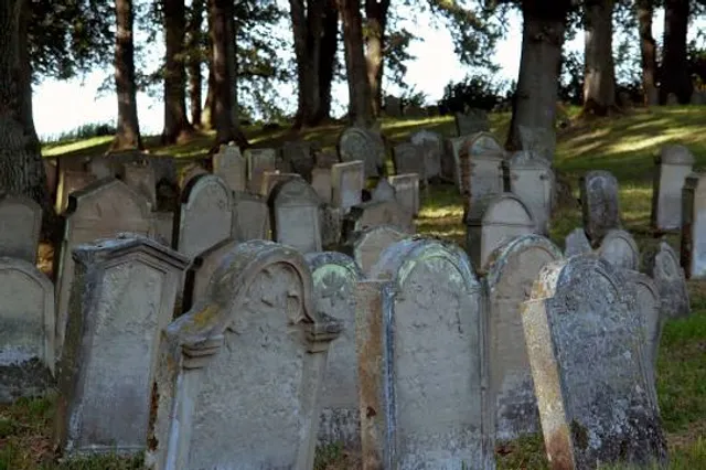 Real English pantheon of Monte