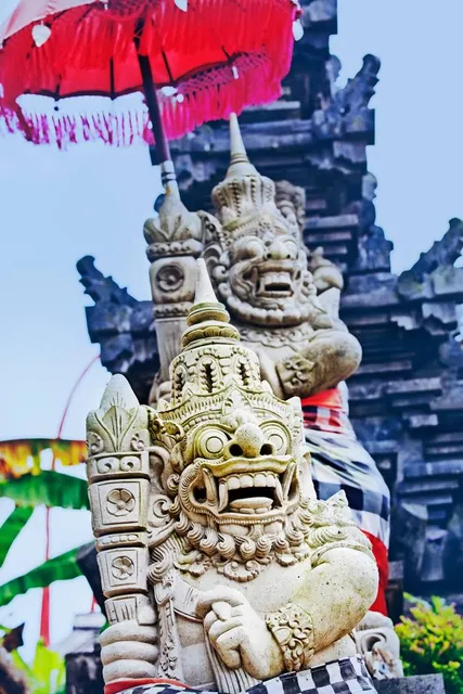 Pura Agung Gunung Raung Taro