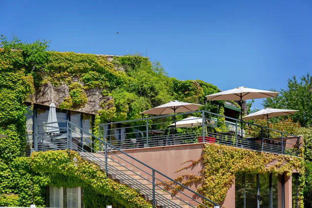 Hôtel-Résidence Lou Paradou