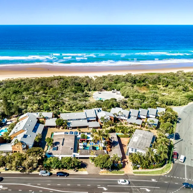 Hideaway Noosa Men's Only Beach Resort