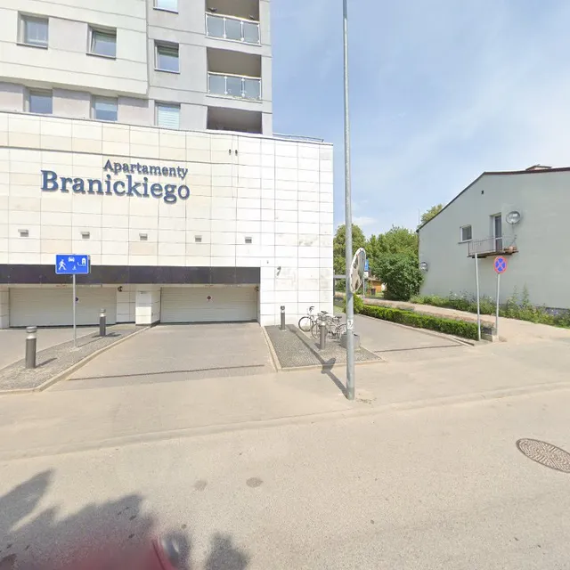 D&M Apart Elizy Orzeszkowej 17