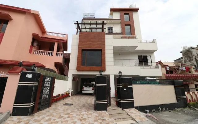 Happy feet luxury Home Stay