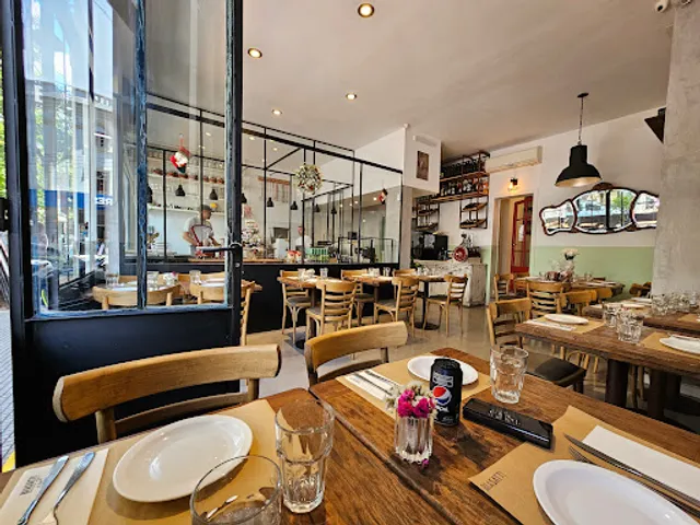 Biasatti Pastificio e Tratto Ristorante Pastas Italianas. Restaurante en Belgrano