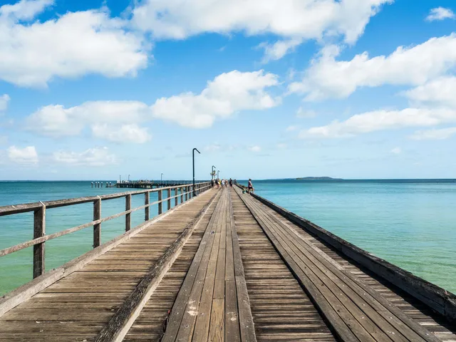 Kingfisher Bay Resort