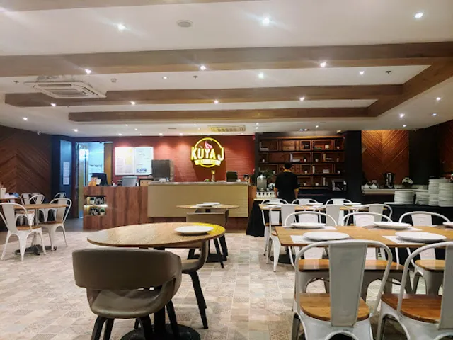 Kuya J Azalea Boracay