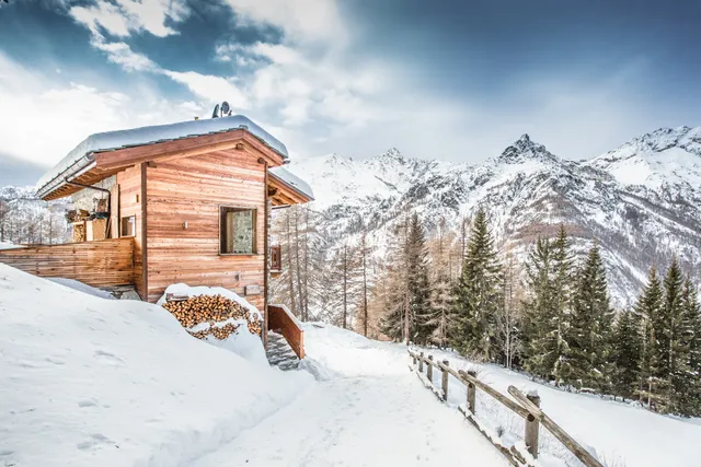 HelloChalet by HelloGroup | Property Management - Holiday Rental - Real Estate