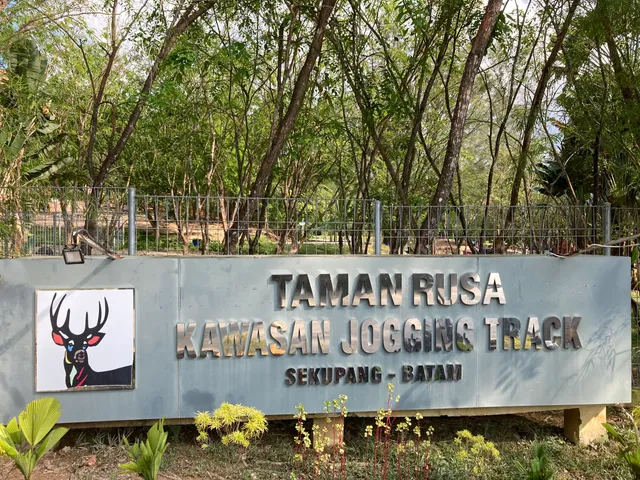 Taman Rusa Sekupang (Jogging Track)