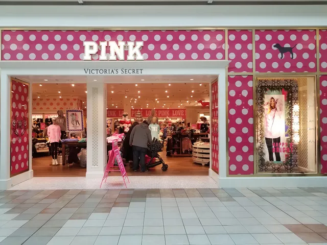 Victoria's Secret & PINK
