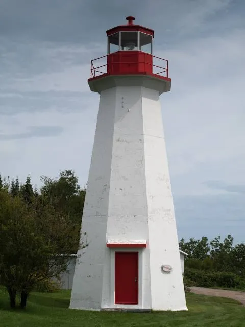 Cap de Bon-Désir Interpretation and Observation Centre