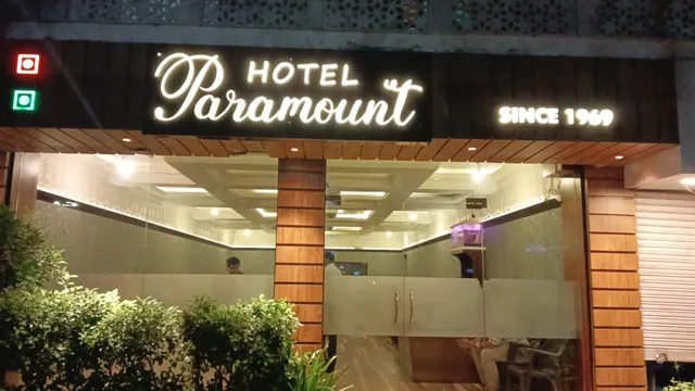 Paramount Restaurant