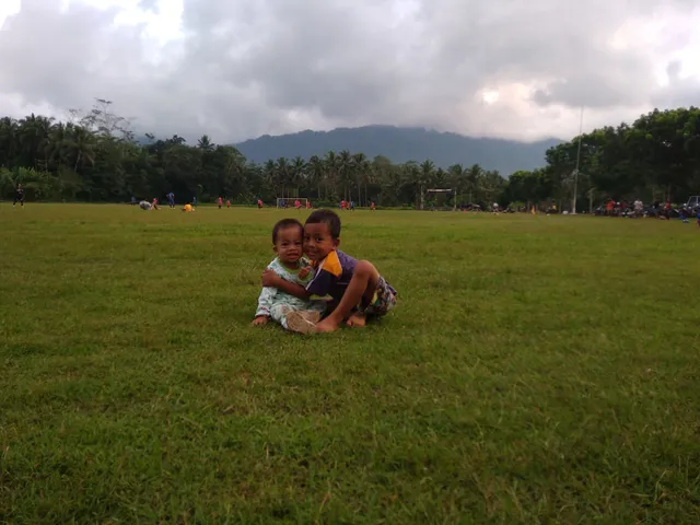 Lapangan Kujon (Barada)