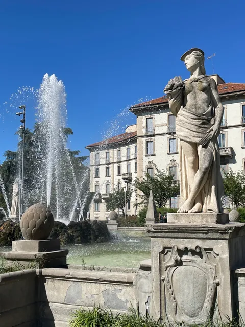 Fountain Of The Four Seasons