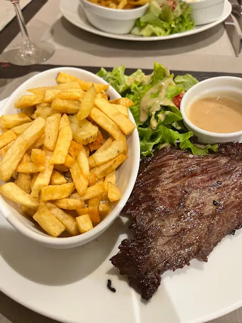 Restaurant Le Relais de Genève @ Hôtel Lyon Est