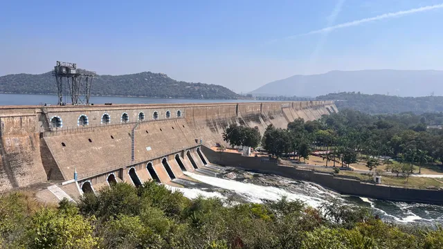 Mettur Dam View Point.