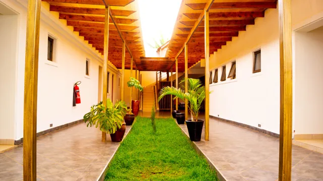 Distinctions Gardens