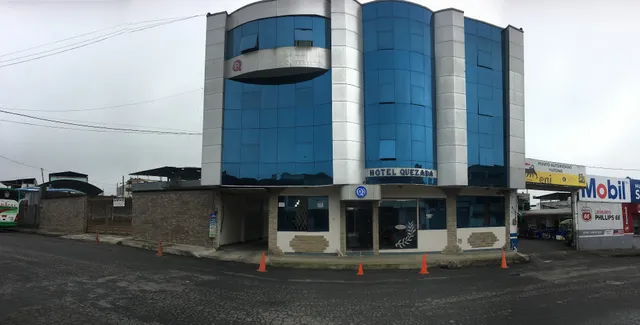 Hotel Quezada Hermanos