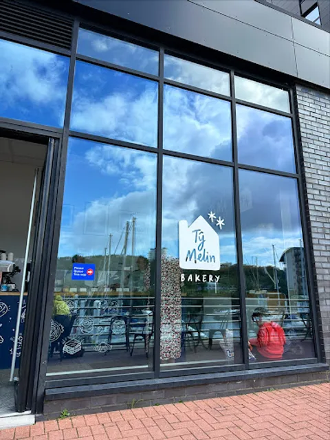 Tŷ Melin Bakery - Cardiff Bay