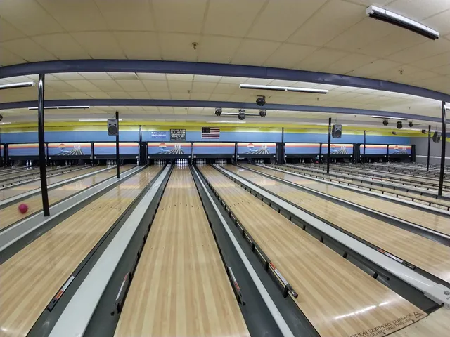 Tangi Lanes