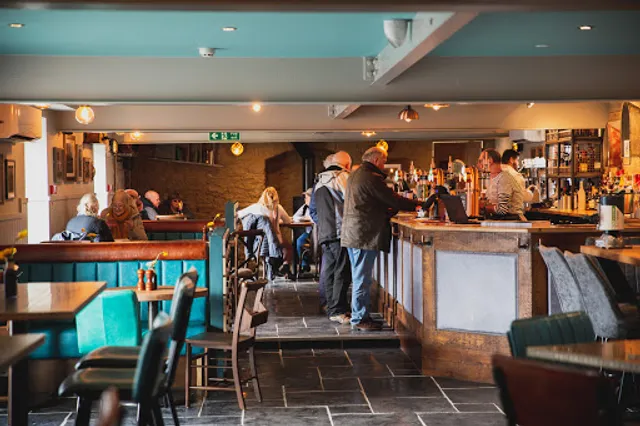 Harbour Light, Paignton