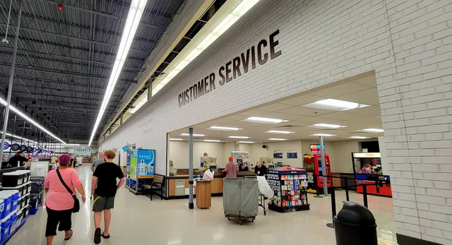 Valley View Shopping Center