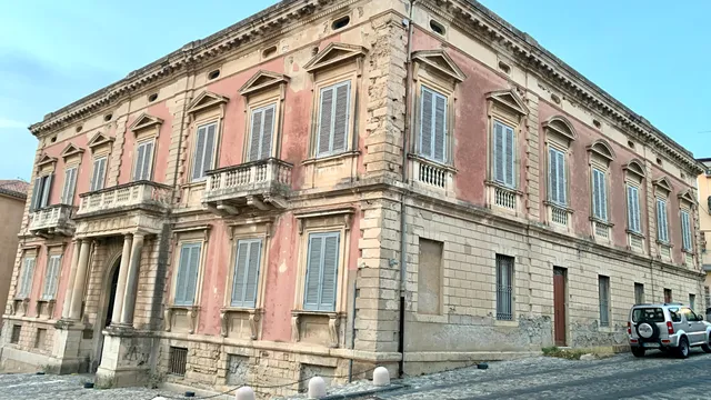 Palazzo Gallucci