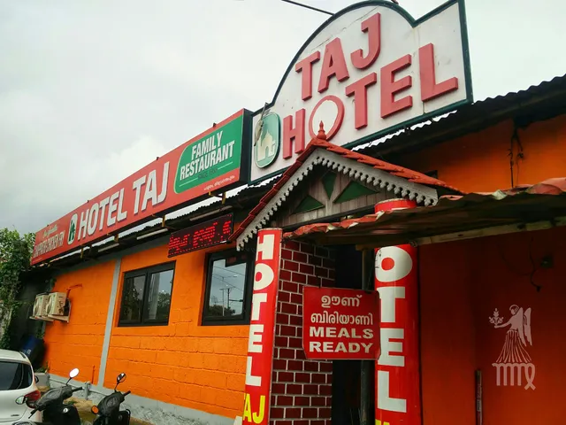 Hotel Taj