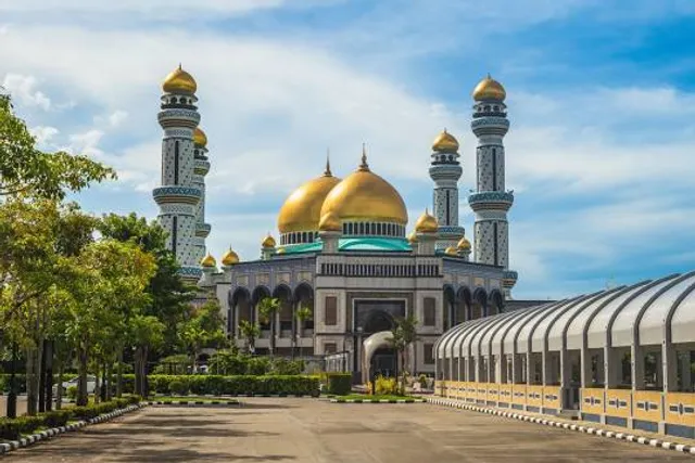 Jame' Asr Hassanil Bolkiah Mosque