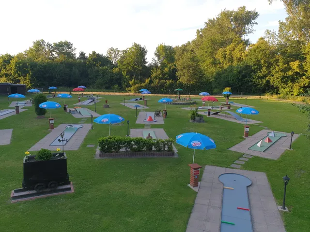 Minigolf & Biergarten am Schloß