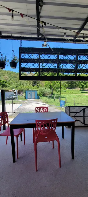 Pa’ la Finca Restaurant
