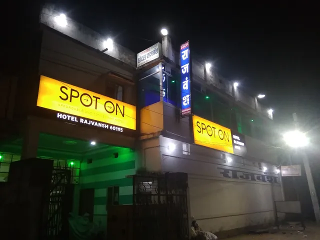 SPOT ON 60195 Hotel Rajvansh