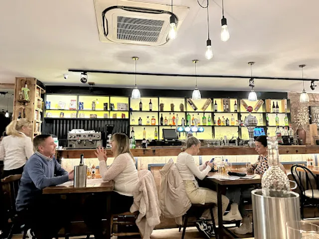 Penn Hill Gossip Cicchetti, Pizza, Pasta, bar