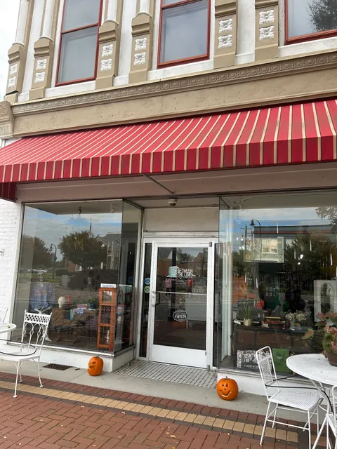 Between The Lines of Goldsboro