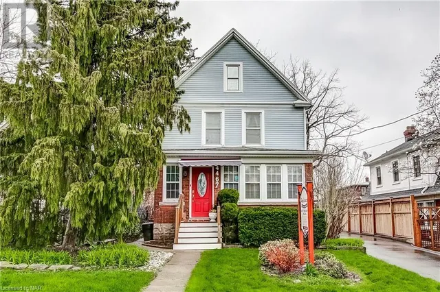 Ambiance By The Falls Bed And Breakfast/Cozy Suite