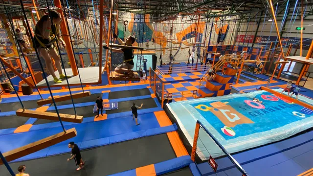 Stacja Grawitacja Warszawa