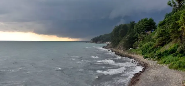 Zeytinbağı Public Beach